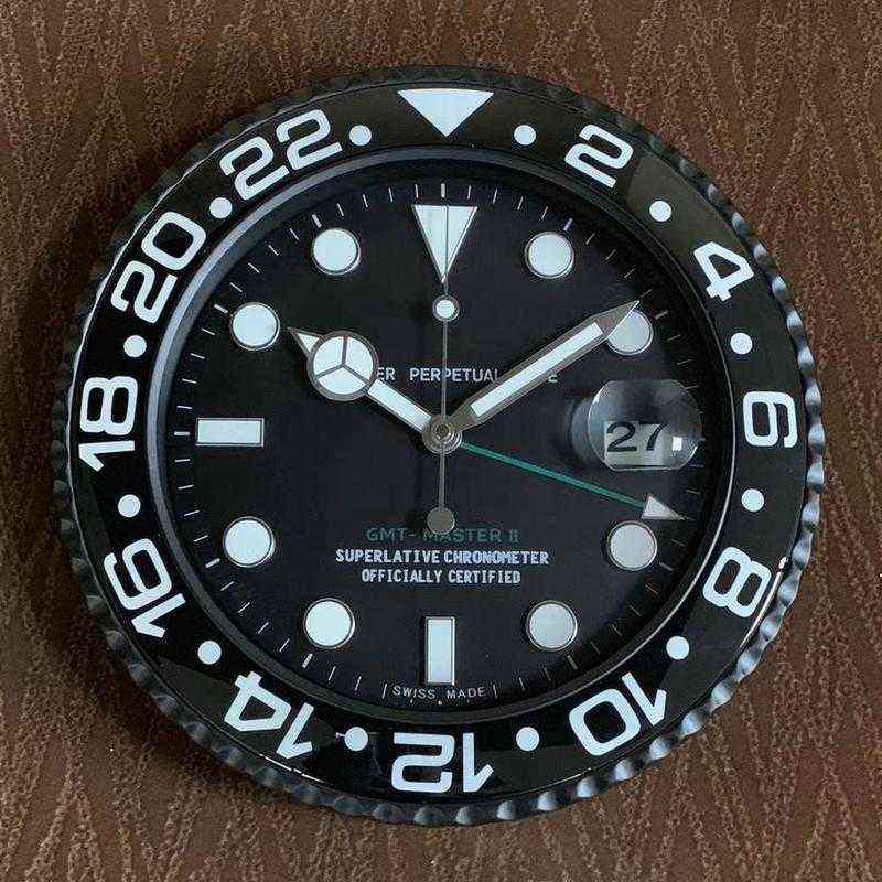 Metal Art Cyclops Wall Clock Watch Clocks Home Decor Luxury Design Wall Clock on The Wall Glass Gift G220512140772122145512750