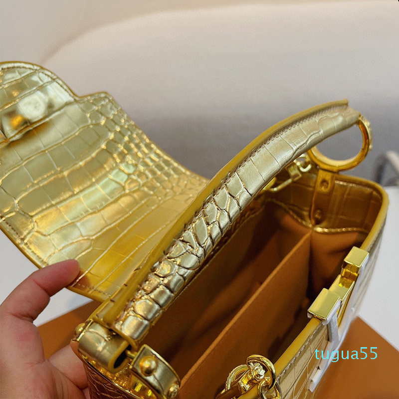 designer Retro Shoulder Bags Fashion Classic Wallets Casual Crossbody Women's Bags, Red
designer Retro Shoulder Bags Fashion Classic Wallets Casual Crossbody Women's Bags, Red
