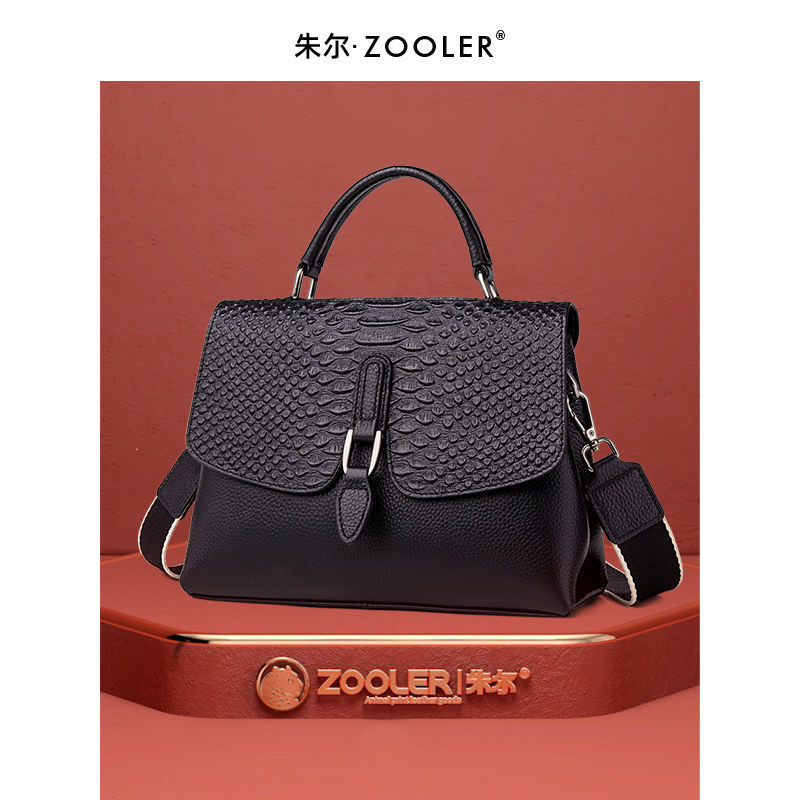 Luxurys DesignerPu Handbags Women Bags Fashion Ladies Set Shoulder Bag Women Female Tote Bags4569
Luxurys DesignerPu Handbags Women Bags Fashion Ladies Set Shoulder Bag Women Female Tote Bags4569