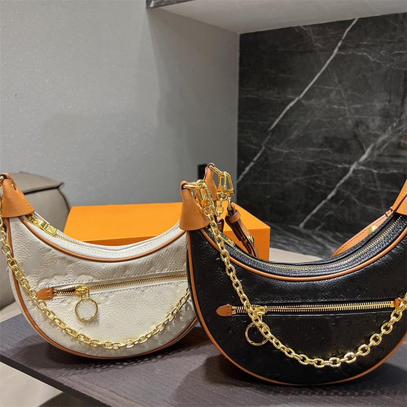 Loop handbag Croissant bag PU Leather Cosmetic half-moon baguette shoulder cross-body Chain Collection luxury designers Womens Purses, Colour 4
Loop handbag Croissant bag PU Leather Cosmetic half-moon baguette shoulder cross-body Chain Collection luxury designers Womens Purses, Colour 4