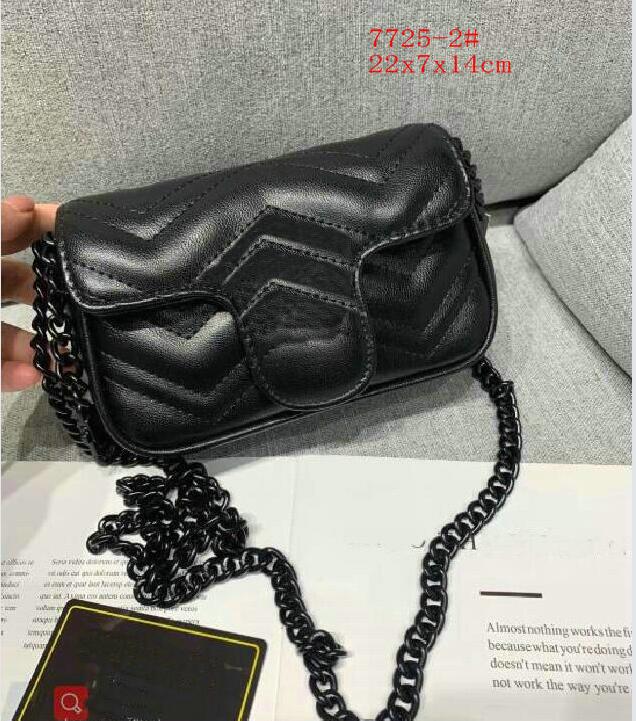 Handbag Luxury Designers Bags Shoulder Crossbody Chain Bag Wallets Totes Double Letters Chains Hasp Square Purse 7774#55 ewq, Black 22x7x14cm
Handbag Luxury Designers Bags Shoulder Crossbody Chain Bag Wallets Totes Double Letters Chains Hasp Square Purse 7774#55 ewq, Black 22x7x14cm