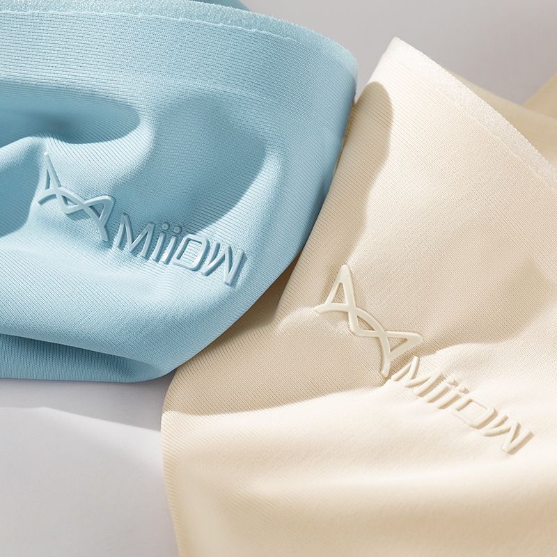 MiiOW 4Pcs Ice Silk Women's Sexy Panties Underwear Breathable Girls Lingerie Briefs Soft Shorts Underpants Ladies Female Pantys 220511