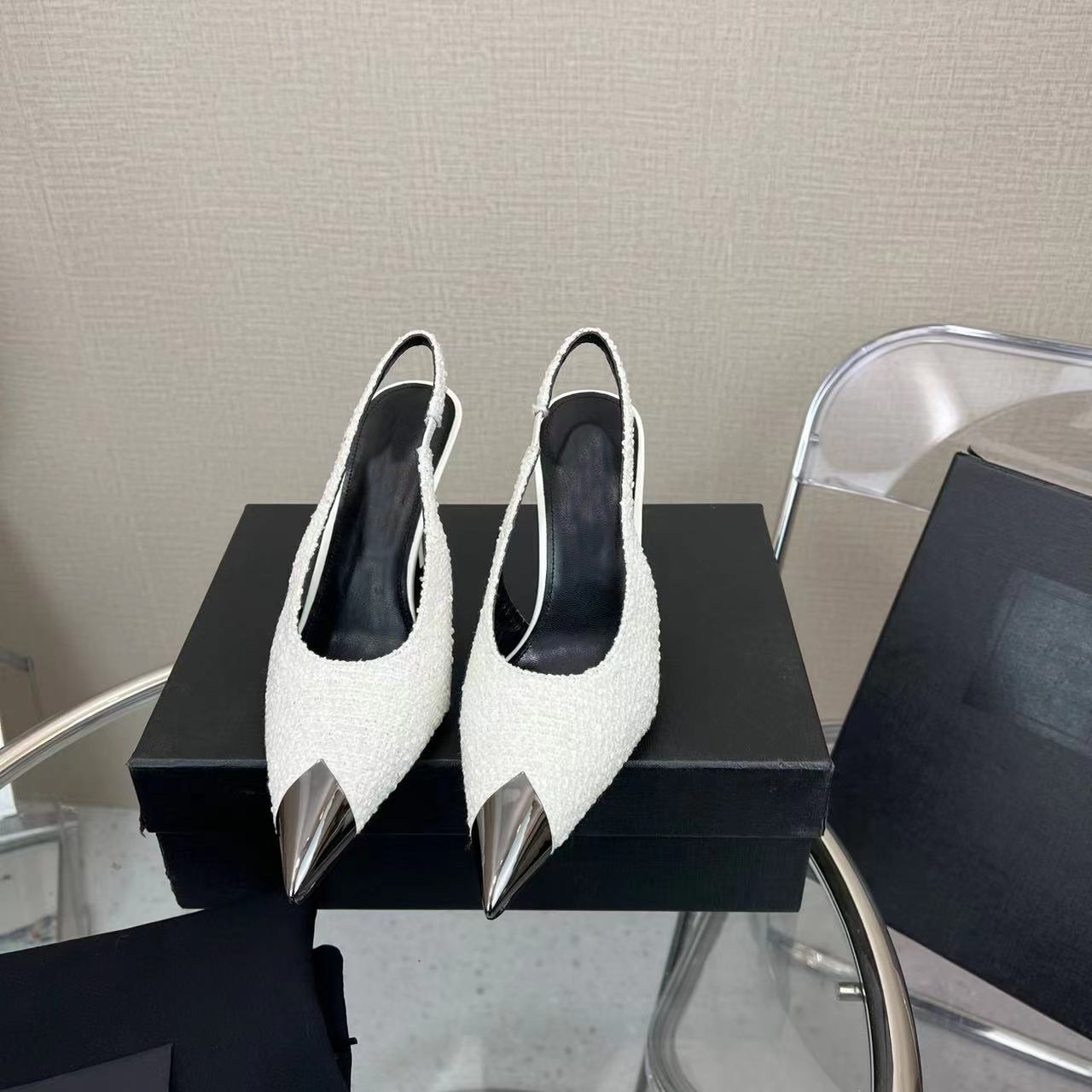 Women Dress Shoes Designer Stiletto Heels Genuine Leather Sandals Fashion Metal pointed Toes Slingback Pumps Ladies Wedding High Heels 9cm Top Quality, Color8
Women Dress Shoes Designer Stiletto Heels Genuine Leather Sandals Fashion Metal pointed Toes Slingback Pumps Ladies Wedding High Heels 9cm Top Quality, Color8