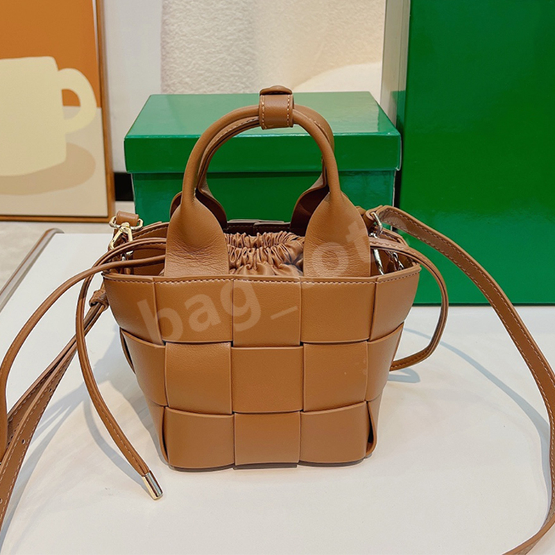 Fashion Designer Women Shoulder Bags Knitting Drawstring Shopping Bag Temperament Totes Cross Body Luxury Coin Wallets 3 Colors, Style#02
Fashion Designer Women Shoulder Bags Knitting Drawstring Shopping Bag Temperament Totes Cross Body Luxury Coin Wallets 3 Colors, Style#02