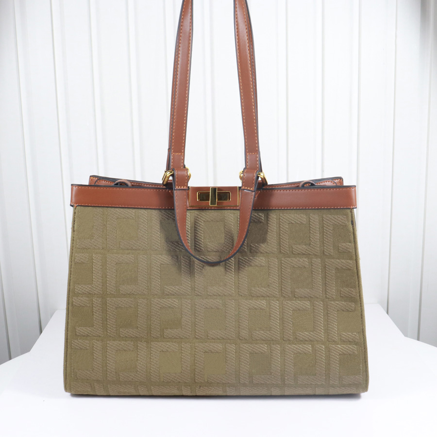 Women Handbags Bag Clutch Bags Crossbody Shoulder Purse Fashion Top Quality Metal Clad Hardware Edge Soft Genuine Leather Plain Hasp Cloud Wallets 002
Women Handbags Bag Clutch Bags Crossbody Shoulder Purse Fashion Top Quality Metal Clad Hardware Edge Soft Genuine Leather Plain Hasp Cloud Wallets 002