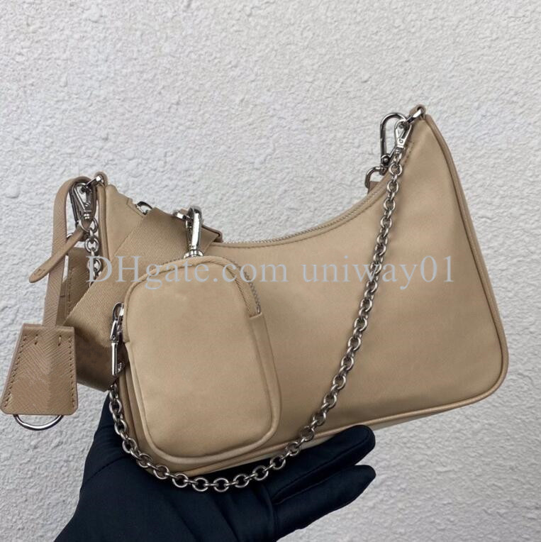 High grade quality designer women shoulder bag handbag original box ladies purse clutch woman wallet, Black
High grade quality designer women shoulder bag handbag original box ladies purse clutch woman wallet, Black