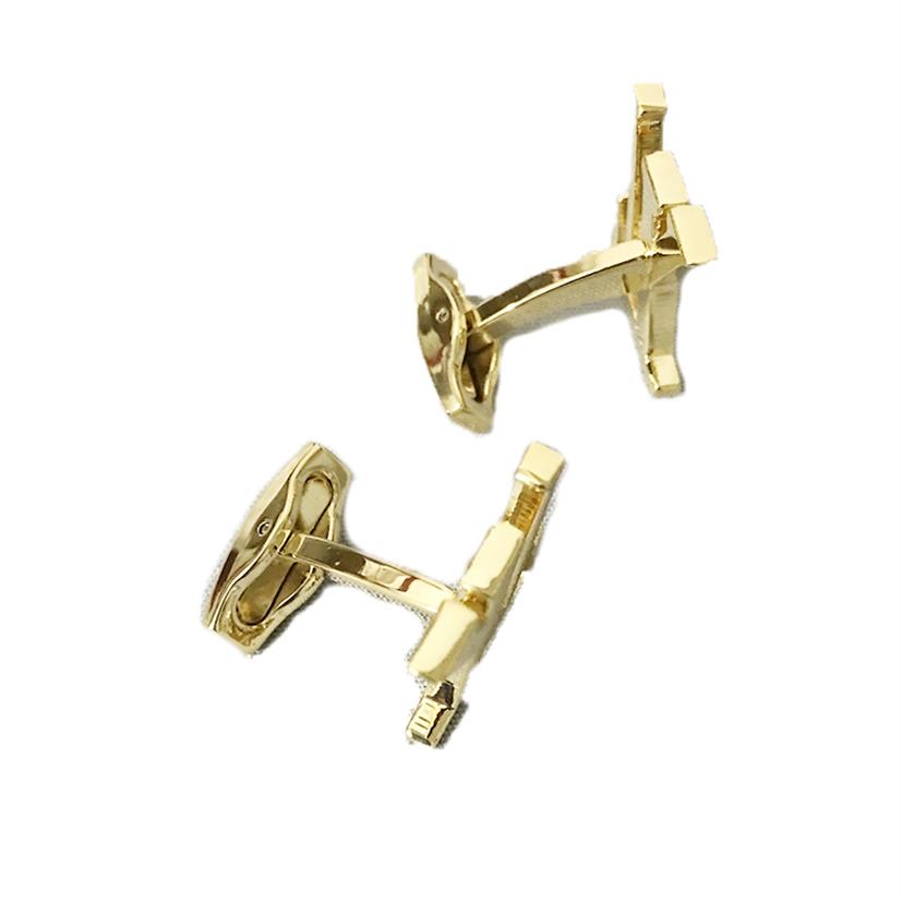 Luxury Designer Cufflinks Classic Letters Cuff links Shirt Accessories Wedding Gifts Fashion Jewelry Whole308o
Luxury Designer Cufflinks Classic Letters Cuff links Shirt Accessories Wedding Gifts Fashion Jewelry Whole308o