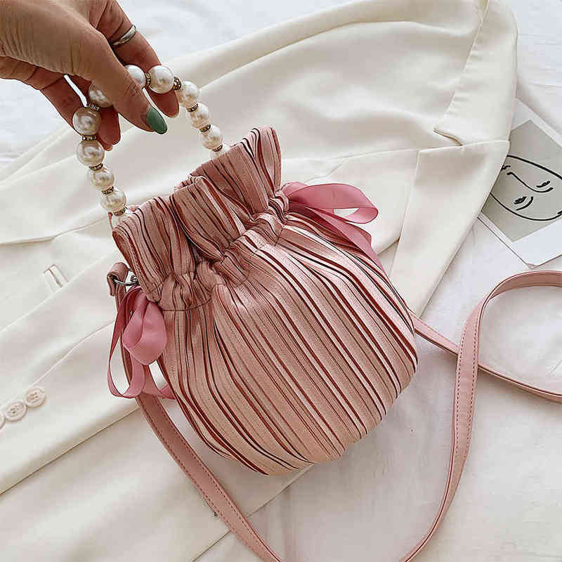 Women Satin Pearl Tote Bucket Bag High Quality Women's Designer Handbag High Capacity Elegant Female Shoulder Messenger Bag Y220614, Green
Women Satin Pearl Tote Bucket Bag High Quality Women's Designer Handbag High Capacity Elegant Female Shoulder Messenger Bag Y220614, Green