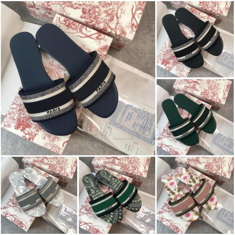 Designer Leather Women Sandals Summer Flat Slipper fashion beach woman Big head Rainbow letters slippers with box Size 35-42Top, Color 30
Designer Leather Women Sandals Summer Flat Slipper fashion beach woman Big head Rainbow letters slippers with box Size 35-42Top, Color 30
