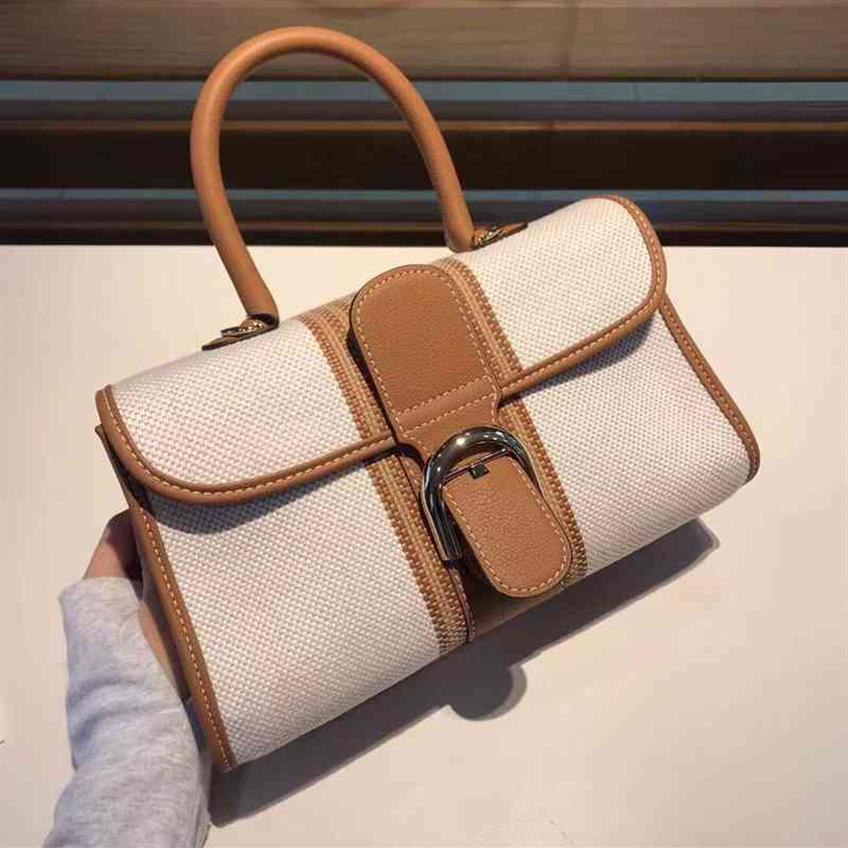 Delvauxs Woven Delvo Brillant Color Matching Cowhide Canvas Single Shoulder Messenger Women's Bag2406, Horizontal
Delvauxs Woven Delvo Brillant Color Matching Cowhide Canvas Single Shoulder Messenger Women's Bag2406, Horizontal