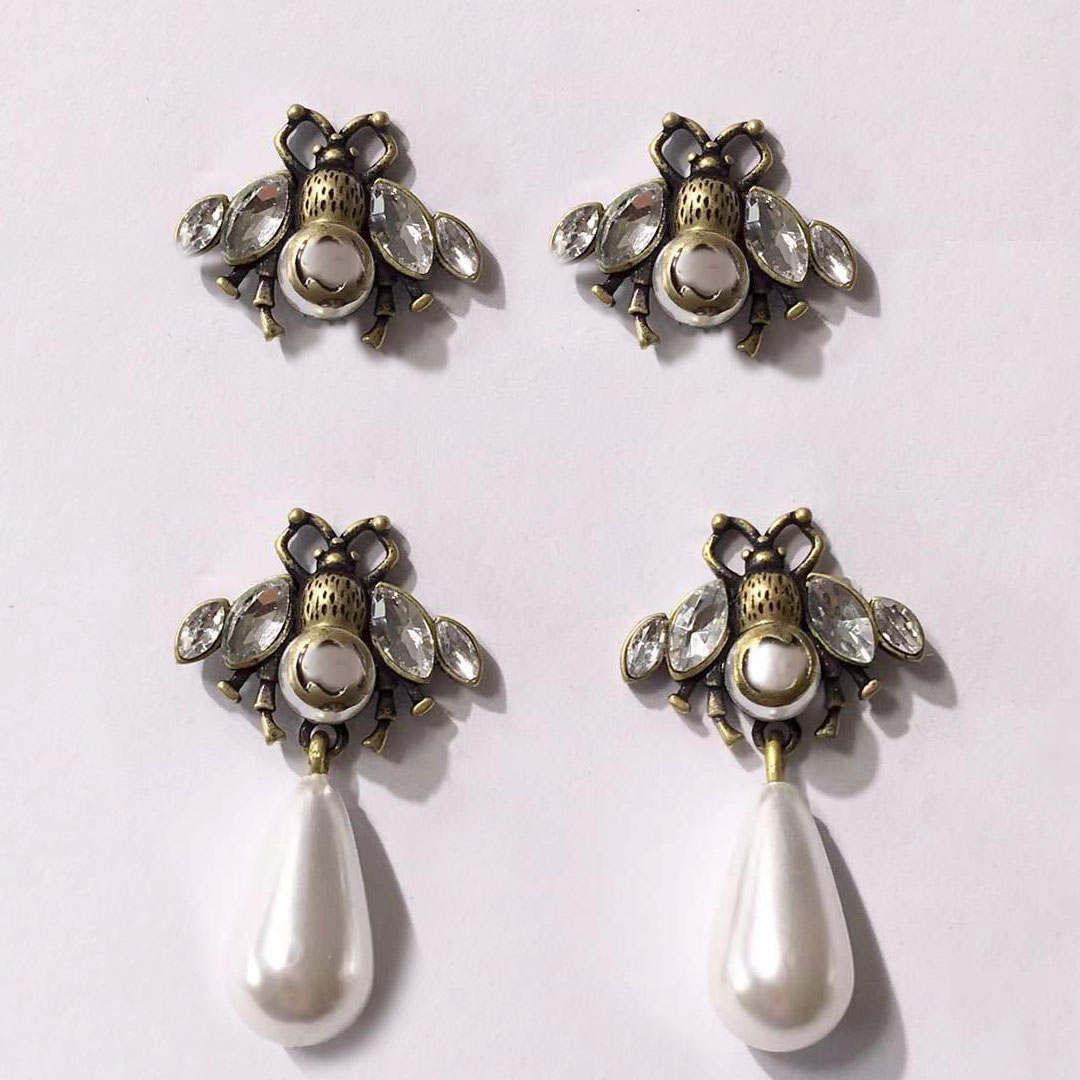 Fashion Designer earrings bee for mens and women lovers couple gift luxury brand ladies weddings gifts jewelry
Fashion Designer earrings bee for mens and women lovers couple gift luxury brand ladies weddings gifts jewelry