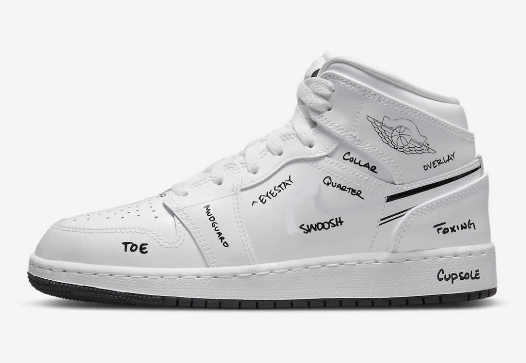 2022 Authentic Quality 1 Mid GS Schematic Men Basketball Shoes 1s White Black Womens outdoor Sneakers With Original Box DQ1864-100
2022 Authentic Quality 1 Mid GS Schematic Men Basketball Shoes 1s White Black Womens outdoor Sneakers With Original Box DQ1864-100