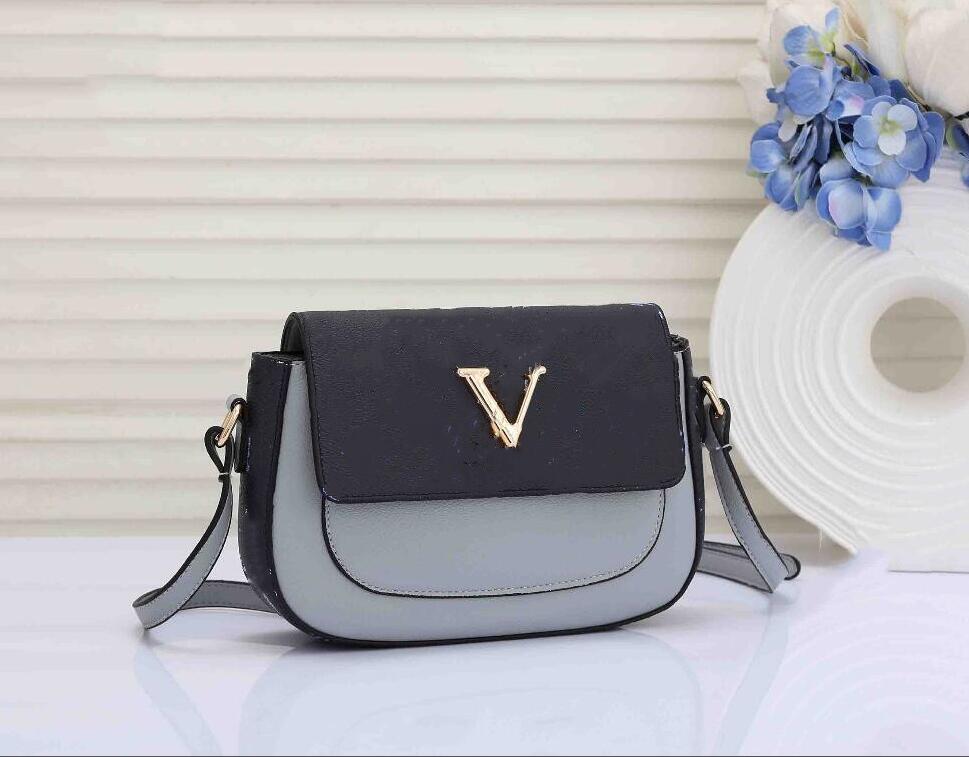 Shoulder Bags handbag Tote women Designer leather messenger Crossbody flip Hasp envelope Bag LOUIS'S Handbags Coin Purse Wallets Axillary Package VUTTONS Satchels, Extra freight
Shoulder Bags handbag Tote women Designer leather messenger Crossbody flip Hasp envelope Bag LOUIS'S Handbags Coin Purse Wallets Axillary Package VUTTONS Satchels, Extra freight