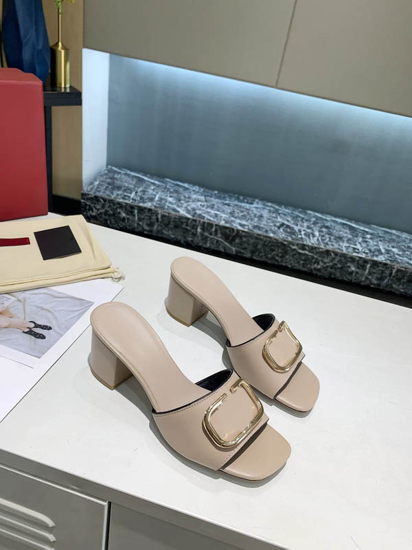 2022 Women Heeled Sandals Slippers Indoor Sexy Signature Slide grainy cowhide Casual sandal Summer Designer Luxury Fashion Ladies Beach Flat Flip Flops, Customized
2022 Women Heeled Sandals Slippers Indoor Sexy Signature Slide grainy cowhide Casual sandal Summer Designer Luxury Fashion Ladies Beach Flat Flip Flops, Customized