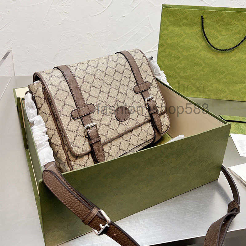 Evening Bags design largeMessenger Bags Postman Handbag Purse Canvas Classic Letter Print Genuine Leather High Quality Man Shoulder Crossbody Bag 2022 top quality, Brown
Evening Bags design largeMessenger Bags Postman Handbag Purse Canvas Classic Letter Print Genuine Leather High Quality Man Shoulder Crossbody Bag 2022 top quality, Brown