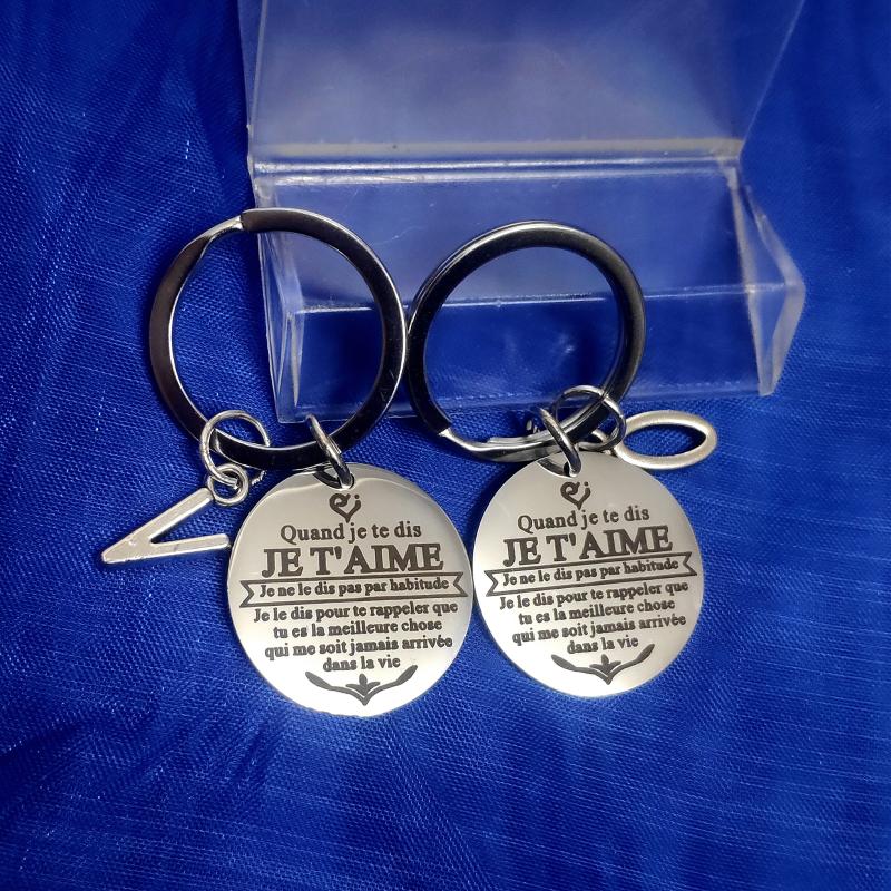 Keychains Carabiner For Keys Graduation Family Couple Friends Ornaments Gift Keyring Quand Je Te Dis T'AIME Stainless Steel PersonalityK
Keychains Carabiner For Keys Graduation Family Couple Friends Ornaments Gift Keyring Quand Je Te Dis T'AIME Stainless Steel PersonalityK