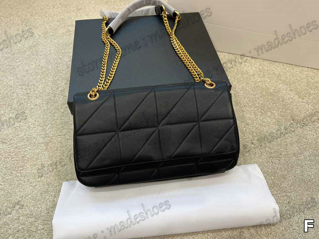 Jamie Flap Chain Bag Patchwork Monograms Quilted Leather Medium Shoulder Bag Women's Designer Lock Baguette Luxurys Clutch, Color #1
Jamie Flap Chain Bag Patchwork Monograms Quilted Leather Medium Shoulder Bag Women's Designer Lock Baguette Luxurys Clutch, Color #1