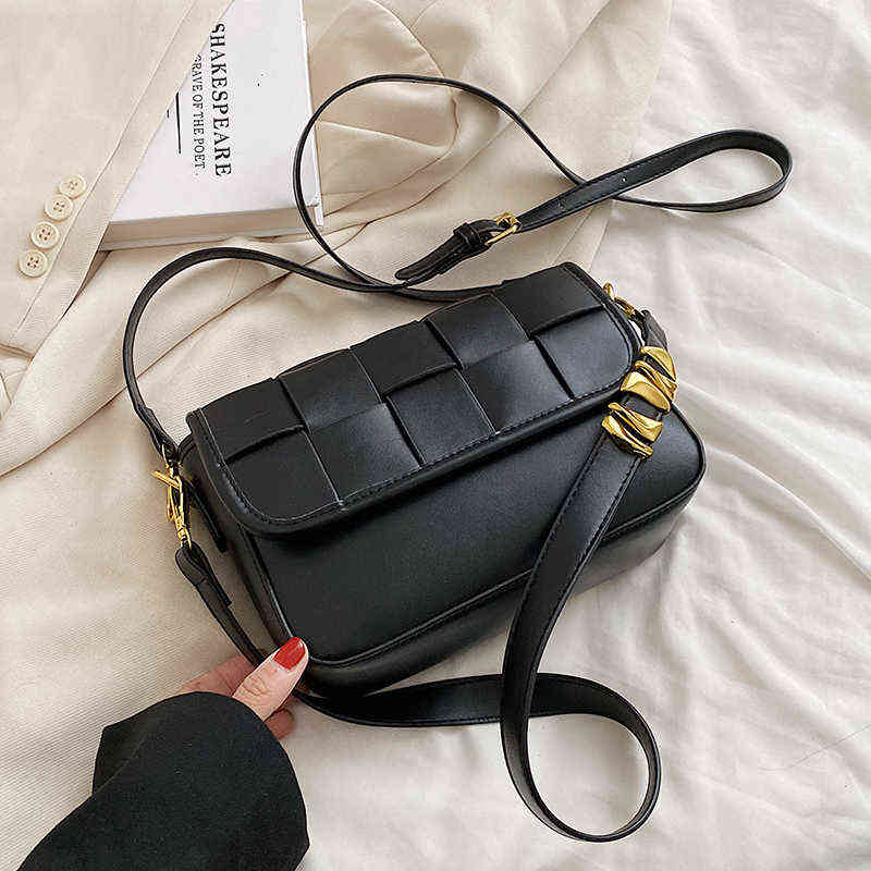 Luxury Evening Bags Cute Solid Color Small Weave PU Leather Flap Shoulder For Women Summer Hot Simple Handbags Female Purse 230509bj, Black
Luxury Evening Bags Cute Solid Color Small Weave PU Leather Flap Shoulder For Women Summer Hot Simple Handbags Female Purse 230509bj, Black