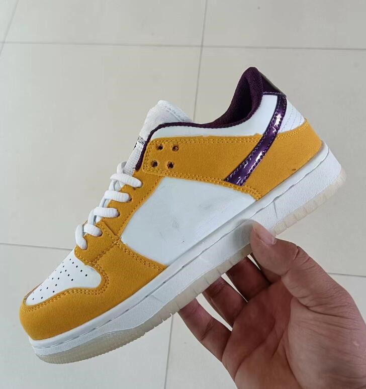 Classic Men Women Dunks Shoes Sneakers Fashion Low Cut Lace-Up Casual Flats Trainers Designer Mens Zapatillas Skateboard Shoe 36-44
Classic Men Women Dunks Shoes Sneakers Fashion Low Cut Lace-Up Casual Flats Trainers Designer Mens Zapatillas Skateboard Shoe 36-44