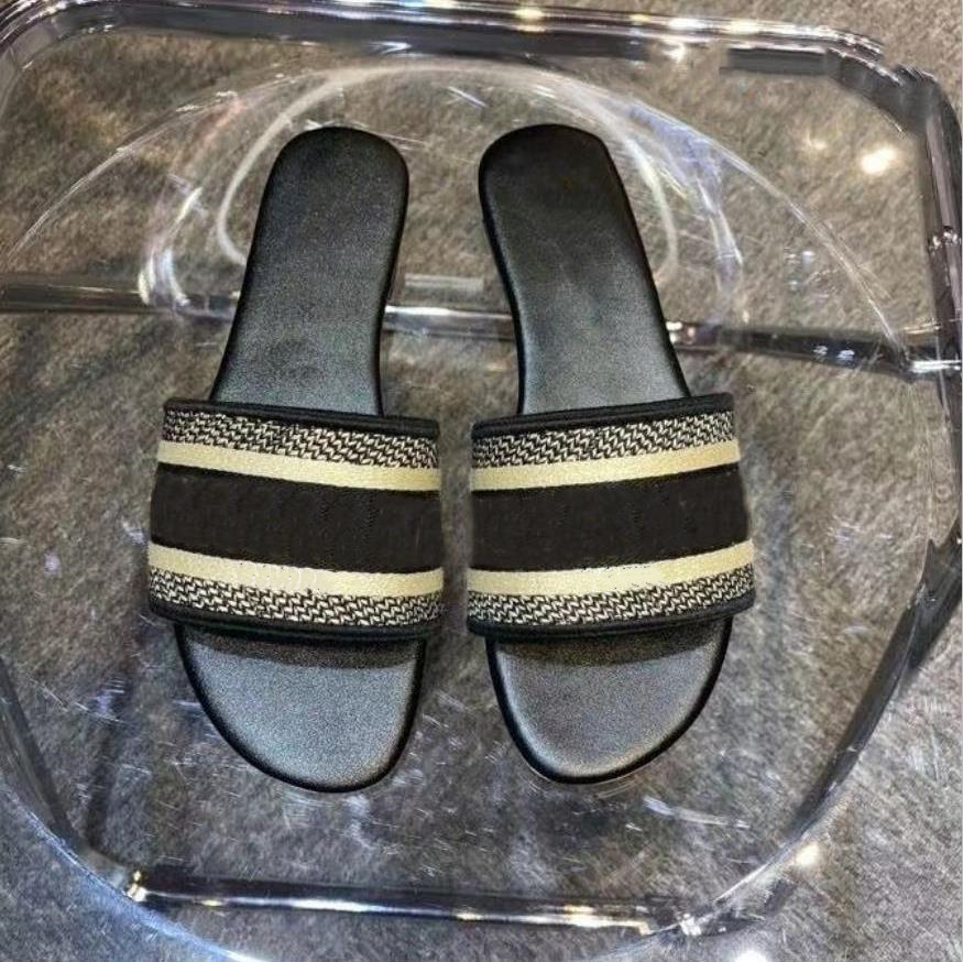 Sandals Men Women CD Beach Slides Shoes Slide Flip-Flop Striped Solid Polka Floral Deep Ocean Blue Slippers Summer SandalGGS YSLs LVs louiseity viutonity Vuttonity
Sandals Men Women CD Beach Slides Shoes Slide Flip-Flop Striped Solid Polka Floral Deep Ocean Blue Slippers Summer SandalGGS YSLs LVs louiseity viutonity Vuttonity