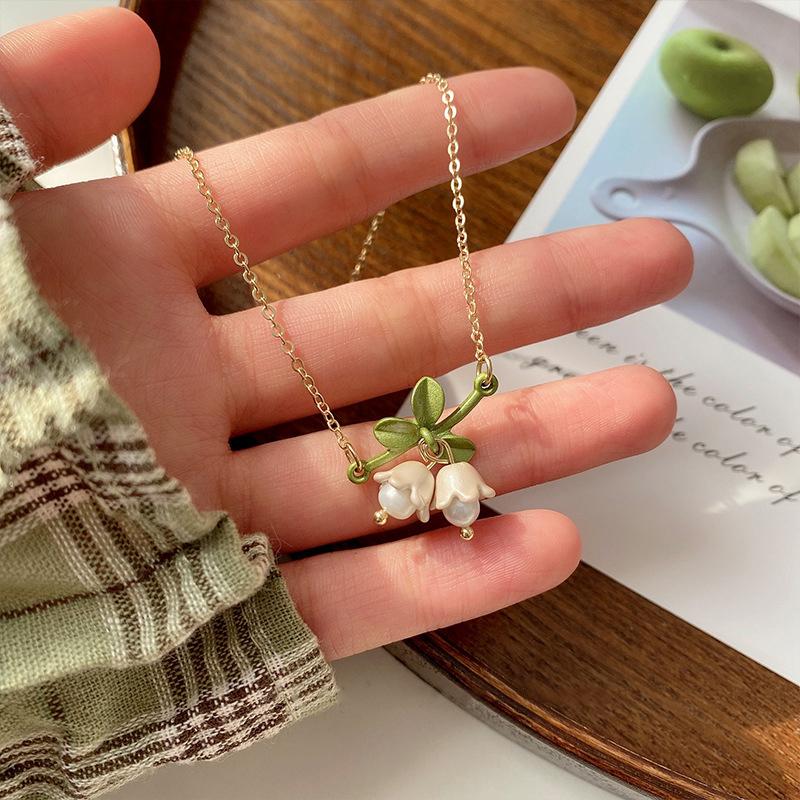 Pendant Necklaces Wind Chime Flower Gold Women Necklace Fashion Elegant Jewelry Sweet Clavicle Chain For Young GirlsPendant
Pendant Necklaces Wind Chime Flower Gold Women Necklace Fashion Elegant Jewelry Sweet Clavicle Chain For Young GirlsPendant