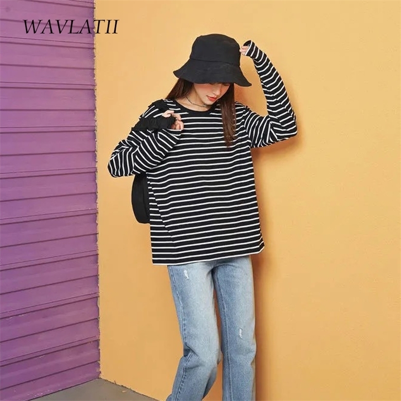 WAVLATII Women Long Sleeve T shirts Female Cotton White Black Striped Tees Lady Oversized Spring Casual Tops WLT2107 220328