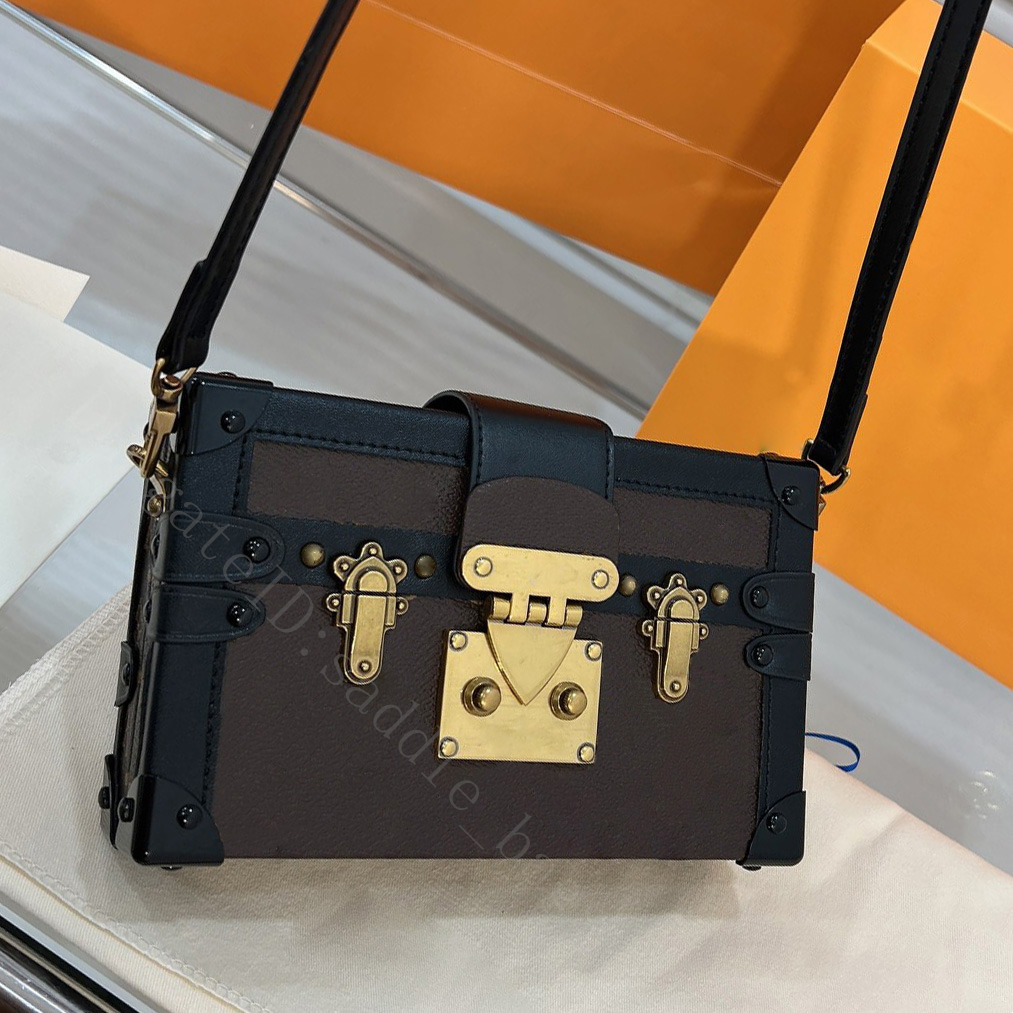 evening bags classic Trunk square mini Box lady handbags shoulder crossbody hasp luxury designer flaps causal lady fashion shopping cool coin purse prefect wallets, Color brown
evening bags classic Trunk square mini Box lady handbags shoulder crossbody hasp luxury designer flaps causal lady fashion shopping cool coin purse prefect wallets, Color brown