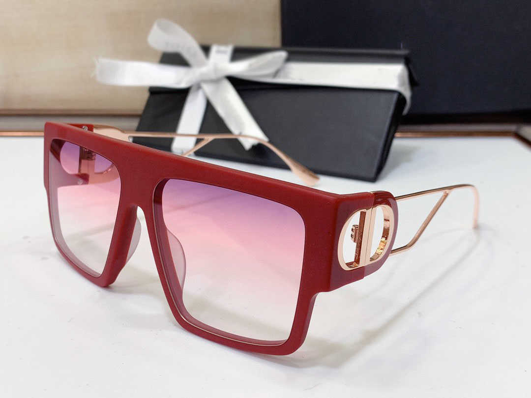 Dr MONTAIGNE Top Original high quality Designer Sunglasses for mens famous fashionable retro luxury brand eyeglass Fashion design women ss
Dr MONTAIGNE Top Original high quality Designer Sunglasses for mens famous fashionable retro luxury brand eyeglass Fashion design women ss