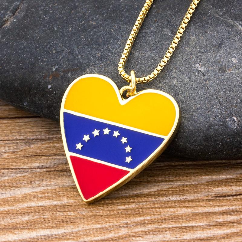 Pendant Necklaces Classic Heart Necklace Top Quality Copper Long Chain Sweater Gifts For Women Girls Fine Party Wedding JewelryPendant Neckl
Pendant Necklaces Classic Heart Necklace Top Quality Copper Long Chain Sweater Gifts For Women Girls Fine Party Wedding JewelryPendant Neckl