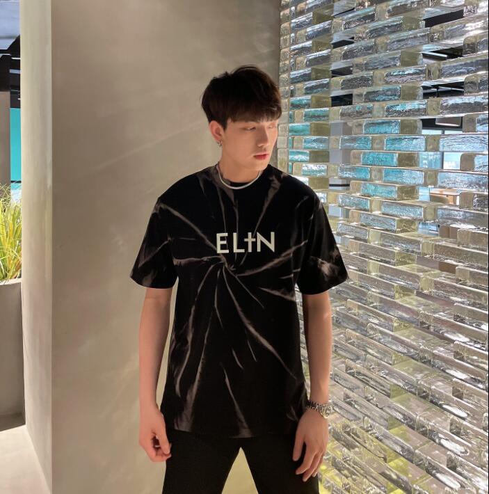 2022 Printed Pullover CEL T shirt Fashion Summer Men Womens Funny Chic Harajuku Loose O-neck Short-sleeved Casual Luxury designer T shirts, Customize
2022 Printed Pullover CEL T shirt Fashion Summer Men Womens Funny Chic Harajuku Loose O-neck Short-sleeved Casual Luxury designer T shirts, Customize