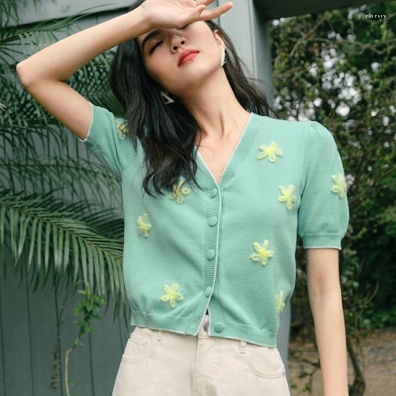 Women' Knits & Tees Summer Thin Knitted Cardigan Women Top 2022 Fashion V Neck Short Sleeve Daisy Flower Embroidey Casual SweaterWomen' Ma, 16134
Women' Knits & Tees Summer Thin Knitted Cardigan Women Top 2022 Fashion V Neck Short Sleeve Daisy Flower Embroidey Casual SweaterWomen' Ma, 16134