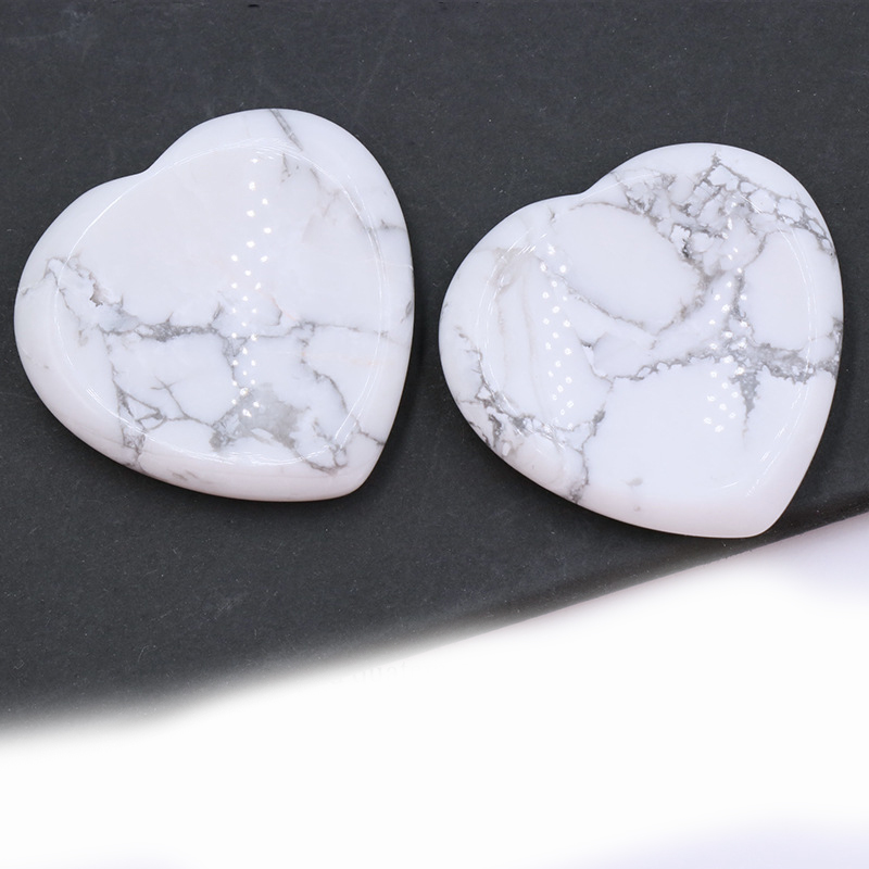 40mm Natural Howlite Pocket Palm Thumb Healing Crystal Heart Love Worry Stones Reiki Balancing Crystals and Healing Stone
40mm Natural Howlite Pocket Palm Thumb Healing Crystal Heart Love Worry Stones Reiki Balancing Crystals and Healing Stone