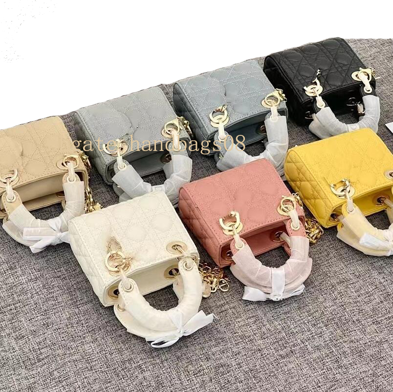 High Quality Leather Mini Dinner Party Totes Multicolor Pearly Lustre Designer Lady Handbag Shoulder Cross Body Wallet Geometric Lattice Luxury Tote Shopping Bags, 02 (17*15cm)
High Quality Leather Mini Dinner Party Totes Multicolor Pearly Lustre Designer Lady Handbag Shoulder Cross Body Wallet Geometric Lattice Luxury Tote Shopping Bags, 02 (17*15cm)
