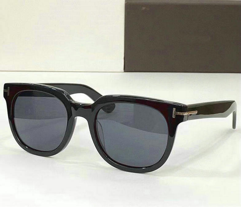 211 top qualtiy New Fashion 5178 Tom Sunglasses For Man Woman Allen Eyewear ford Designer Brand Sun Glasses with original box
211 top qualtiy New Fashion 5178 Tom Sunglasses For Man Woman Allen Eyewear ford Designer Brand Sun Glasses with original box