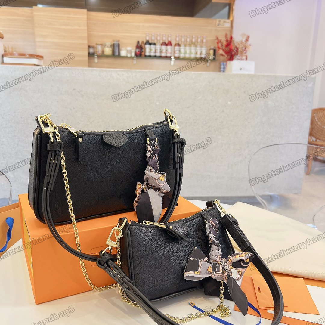 2 Shoulder Straps Wave Multi-Pochette Bag With Scarf Gift Embossed Monograms Purse Wallet Easy Pouch On Strap Letter Flower Compact Shoulder Bags
2 Shoulder Straps Wave Multi-Pochette Bag With Scarf Gift Embossed Monograms Purse Wallet Easy Pouch On Strap Letter Flower Compact Shoulder Bags