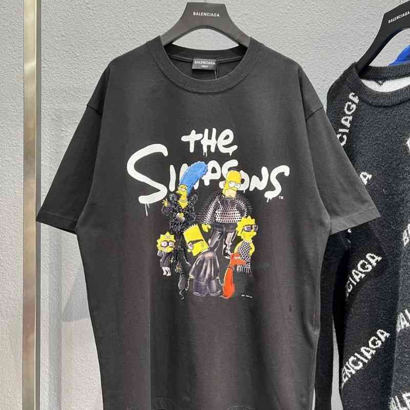 Fashion Designer Bbalencaigas t shirt the Most Stable 22ss Paris b Simpson Printed Cotton Short Sleeve T-shirt Loose Casual Men's and Women's Brand, White
Fashion Designer Bbalencaigas t shirt the Most Stable 22ss Paris b Simpson Printed Cotton Short Sleeve T-shirt Loose Casual Men's and Women's Brand, White