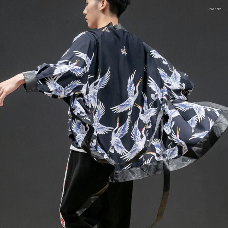 Men's Trench Coats Men Japanese Harajuku Vintage Coat Kimono Cardigan Male Casual Silk Yukata Autumn Fashion Cloak 5XL Kend22, Style b
Men's Trench Coats Men Japanese Harajuku Vintage Coat Kimono Cardigan Male Casual Silk Yukata Autumn Fashion Cloak 5XL Kend22, Style b