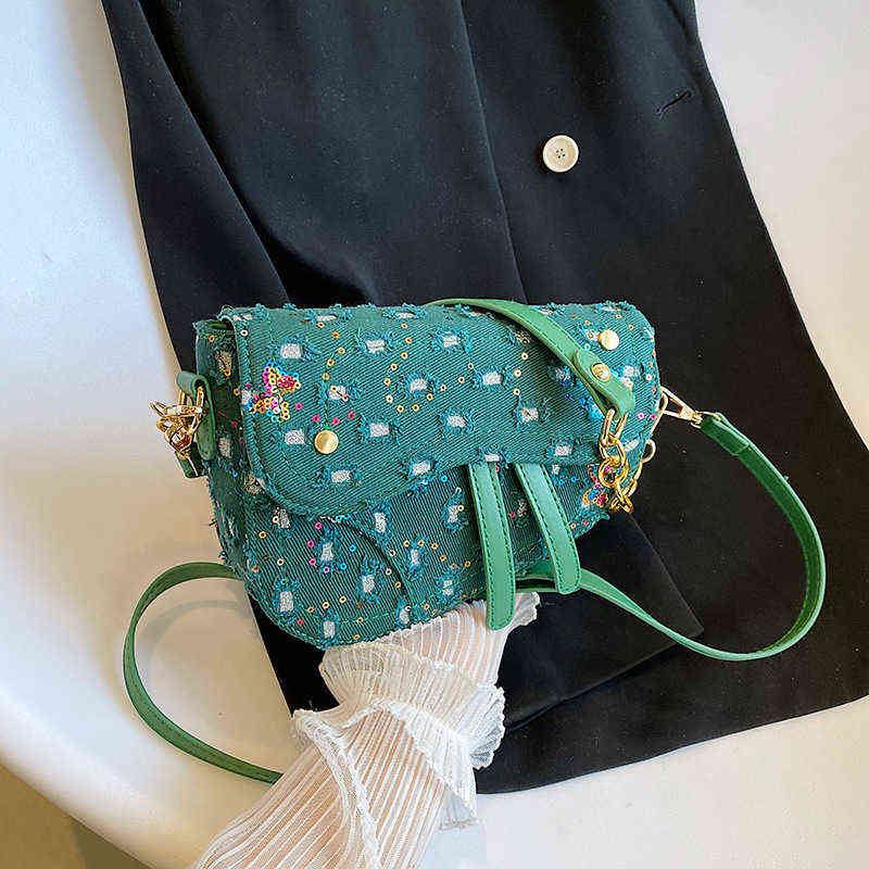 Factory Online Export Designer Tide Brand Ladies Bag 2022 New Style One Shoulder Diagonal Denim Chain Armpit Semi-circular Saddle Women's, Black
Factory Online Export Designer Tide Brand Ladies Bag 2022 New Style One Shoulder Diagonal Denim Chain Armpit Semi-circular Saddle Women's, Black