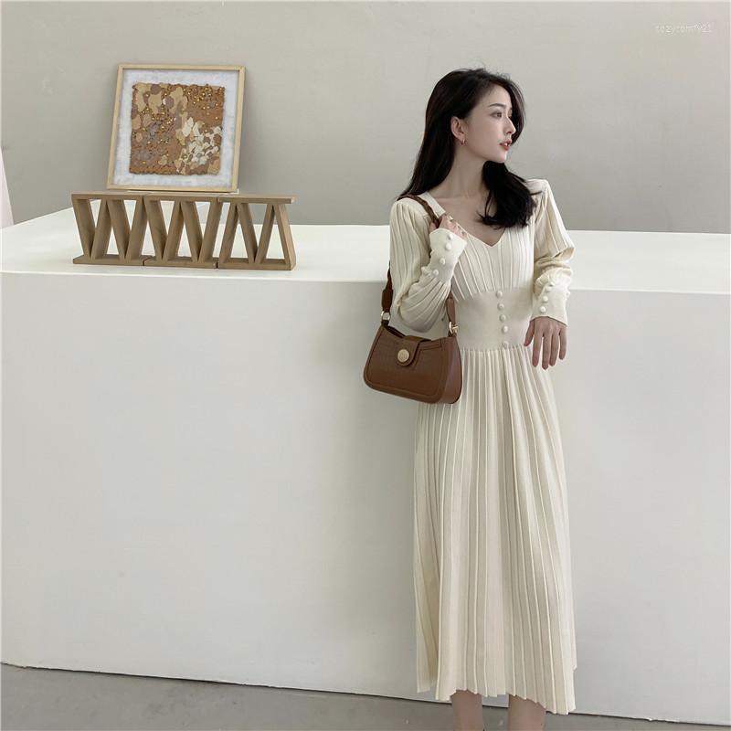Casual Dresses A-LINE Button V-Neck Solid High Waist Folds Long Sleeve Dress Aesthetic Clothes Korean Fashion Clothing For Women Autumn, Black
Casual Dresses A-LINE Button V-Neck Solid High Waist Folds Long Sleeve Dress Aesthetic Clothes Korean Fashion Clothing For Women Autumn, Black