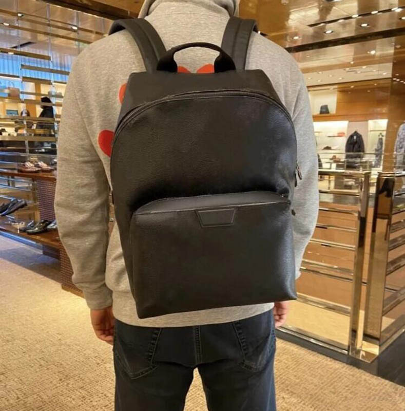 Large Capacity Fashion Backpack Men Luxury Unisex Black Shoulder Bag Designer Luxurys Tote Bags High Quality Women Handbags Man Backpacks, Box
Large Capacity Fashion Backpack Men Luxury Unisex Black Shoulder Bag Designer Luxurys Tote Bags High Quality Women Handbags Man Backpacks, Box