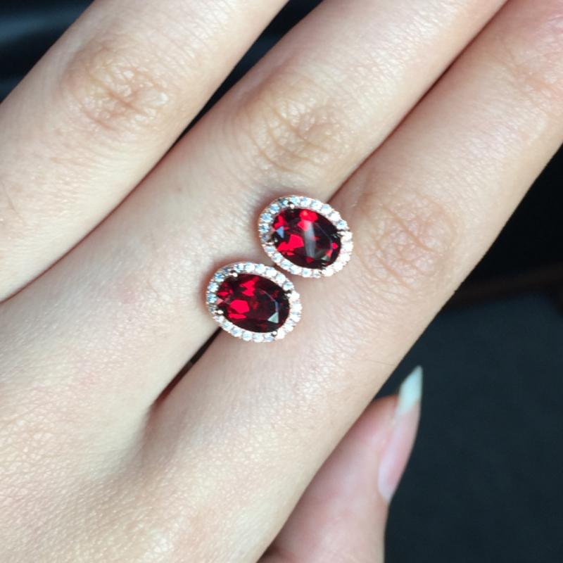Stud Shop Promotion Product 925 Pure Silver Natural Garnet Earrings Including Certificate For Friend Gift Lady EarringsStud
Stud Shop Promotion Product 925 Pure Silver Natural Garnet Earrings Including Certificate For Friend Gift Lady EarringsStud