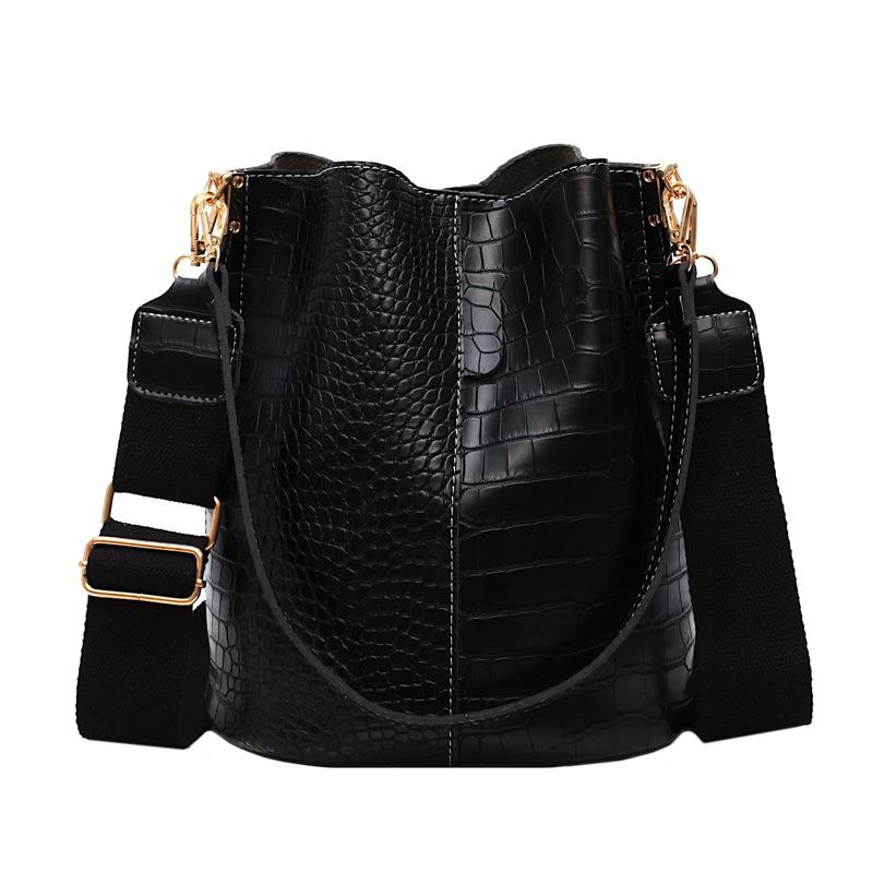 Evening Bags Fashion Shoulder Bag For Women 2022 Winter Crocodile Pu Leather Bucket Large Solid Handbag Designer Ladies Crossbody BagEvening, 03
Evening Bags Fashion Shoulder Bag For Women 2022 Winter Crocodile Pu Leather Bucket Large Solid Handbag Designer Ladies Crossbody BagEvening, 03