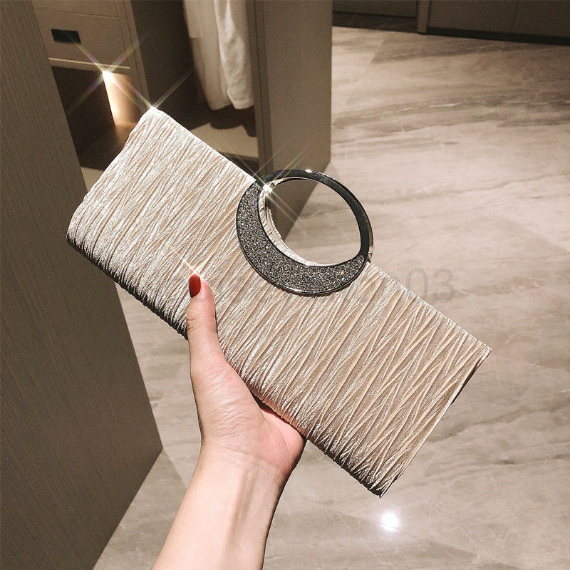 Designer Cc Even Bag Woman New Envelope Fashion Womens Diamond Chain Messenger Dinner Banquet Handbag