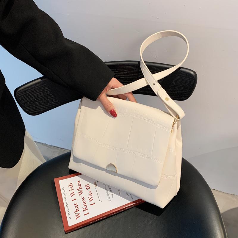 Evening Bags Casual Big Fashionable Purses Large-capacity Designer Handbags High Quality Retro Texture Tote Women, Beige
Evening Bags Casual Big Fashionable Purses Large-capacity Designer Handbags High Quality Retro Texture Tote Women, Beige