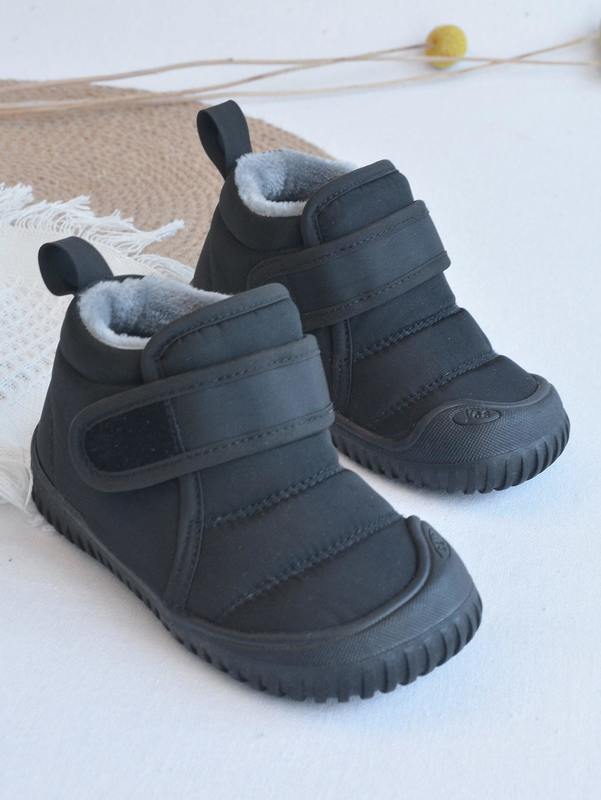 Boys Textured Plush Inside Boots SHE