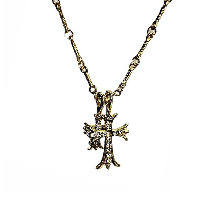 Pendant Necklaces Double Cross For Women Light Luxury Design Charm Baroque Accessories Cool Collarbone Chain Jewelry WholesalePendant
Pendant Necklaces Double Cross For Women Light Luxury Design Charm Baroque Accessories Cool Collarbone Chain Jewelry WholesalePendant