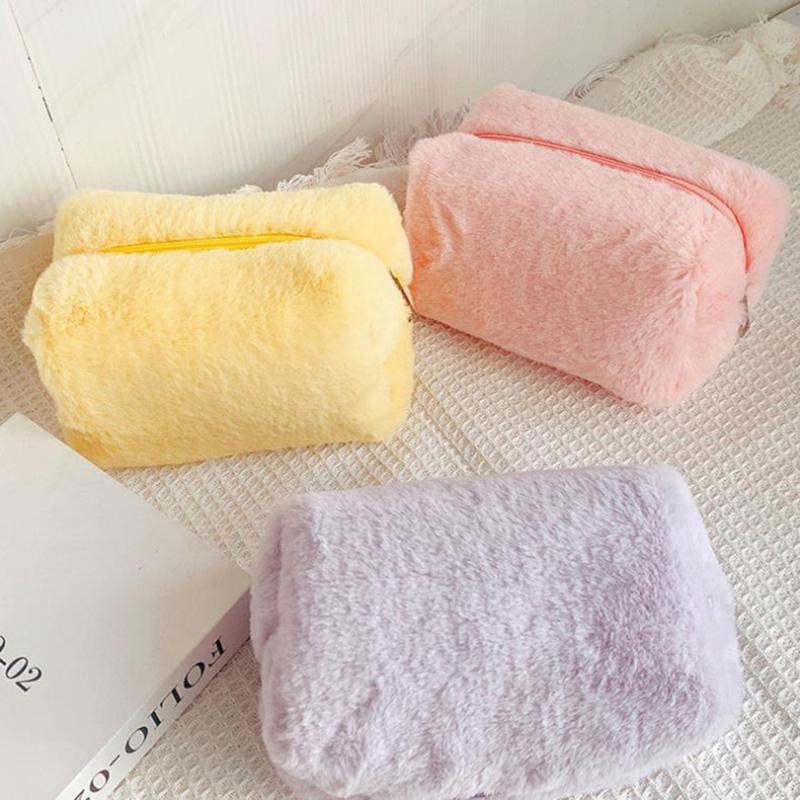 Cosmetic Bags & Cases Pc Solid Color Fur Makeup Bag For Women Soft Travel Organizer Case Young Lady Make Up NecessariesCosmetic, White
Cosmetic Bags & Cases Pc Solid Color Fur Makeup Bag For Women Soft Travel Organizer Case Young Lady Make Up NecessariesCosmetic, White