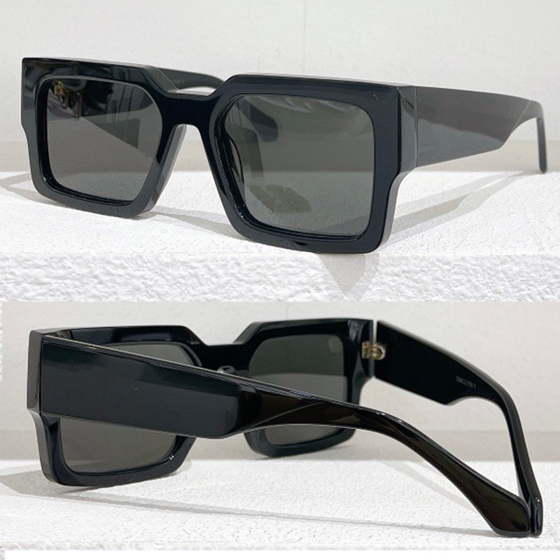 Luxury Popular Explosion CLASH SQUARE Mens Ladies Designer Sunglasses Z1580 Square Frame Classic Generous Travel Party Top Quality With Original Box
Luxury Popular Explosion CLASH SQUARE Mens Ladies Designer Sunglasses Z1580 Square Frame Classic Generous Travel Party Top Quality With Original Box