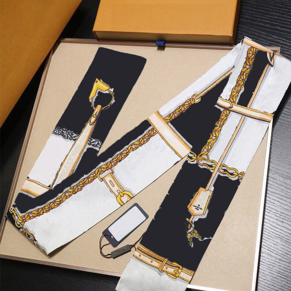 22ss 18style 8cm Designer Old Flower Letters Silk Scarf Women Bag Handle Shoulder Tote Foulard Neckerchief Luxury Foulard Female Hair Band Ribbon
22ss 18style 8cm Designer Old Flower Letters Silk Scarf Women Bag Handle Shoulder Tote Foulard Neckerchief Luxury Foulard Female Hair Band Ribbon