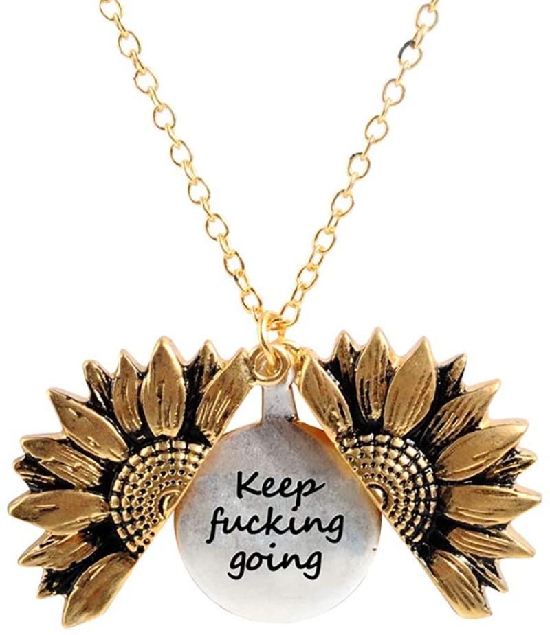 Pendant Necklaces Sloong Keep Fucking Going Engraved Necklace Inspirational Sunflower Locket Jewelry For Women Girlfriend
Pendant Necklaces Sloong Keep Fucking Going Engraved Necklace Inspirational Sunflower Locket Jewelry For Women Girlfriend